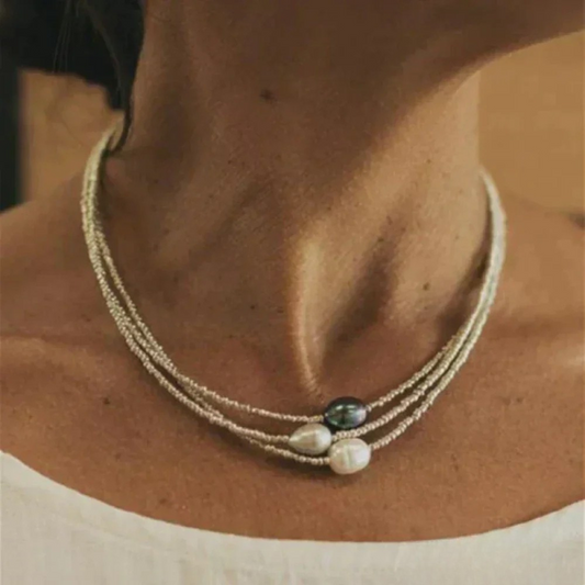 Parelcollier in oude stijl
