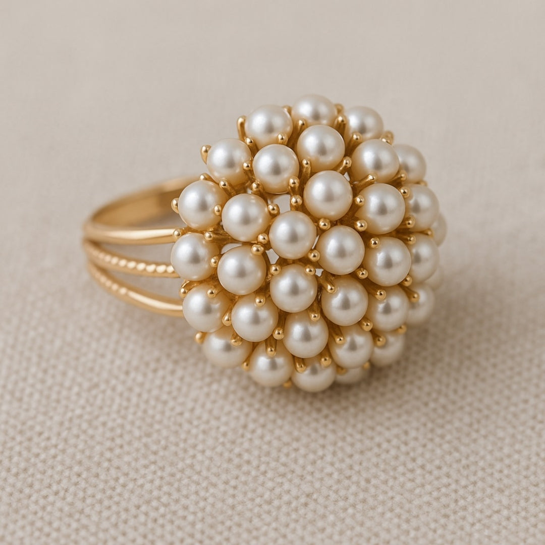 Elegante ingelegde gouden ring met parel