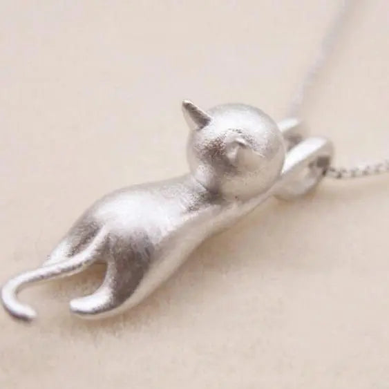 Vrolijke ketting met zilveren katje 925