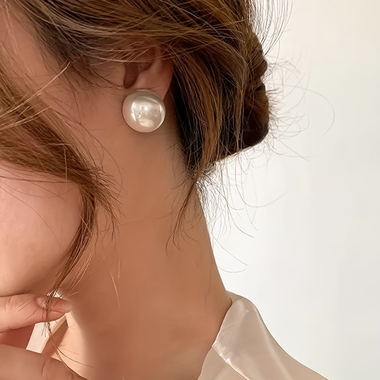 Statement parel stud oorbellen