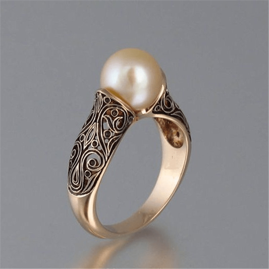 Tijdloze vintage gouden ring met parel